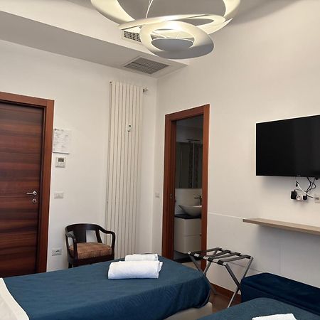 Hotel Enjoy Milano Skyline Extérieur photo