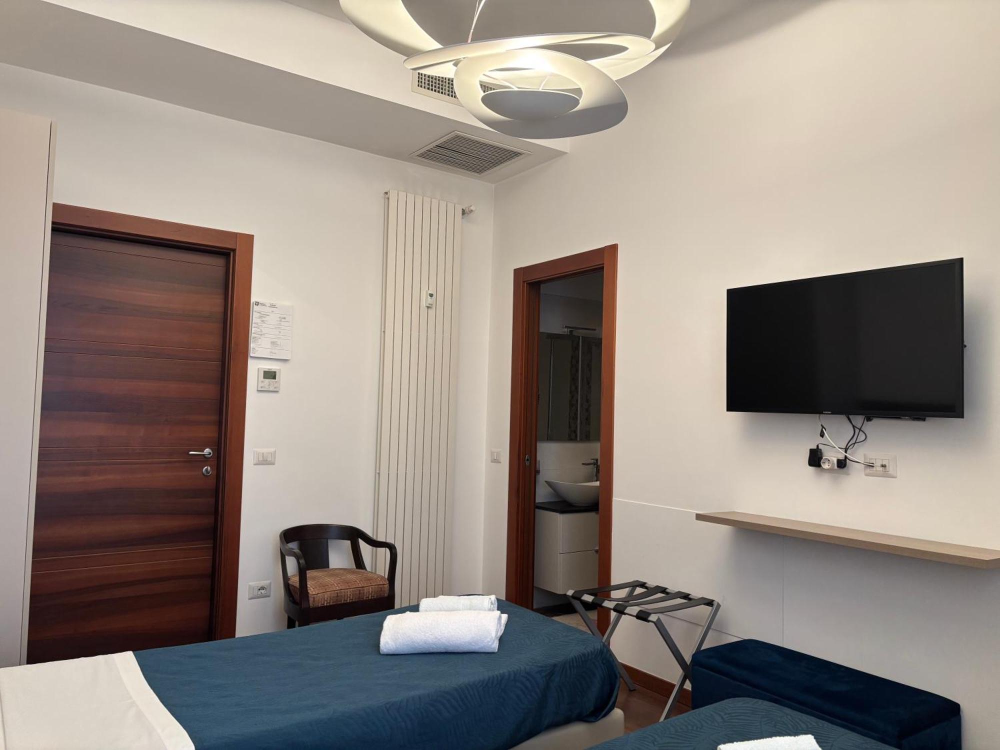 Hotel Enjoy Milano Skyline Extérieur photo