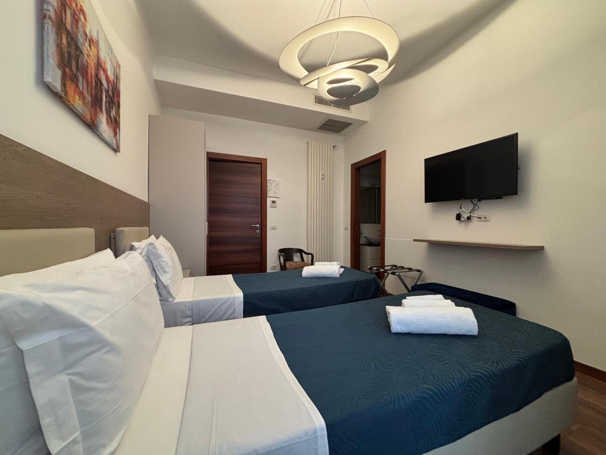 Hotel Enjoy Milano Skyline Extérieur photo